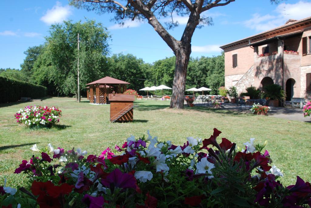 Agriturismo Antica Riserva Кастільйоне-дель-Лаго Екстер'єр фото