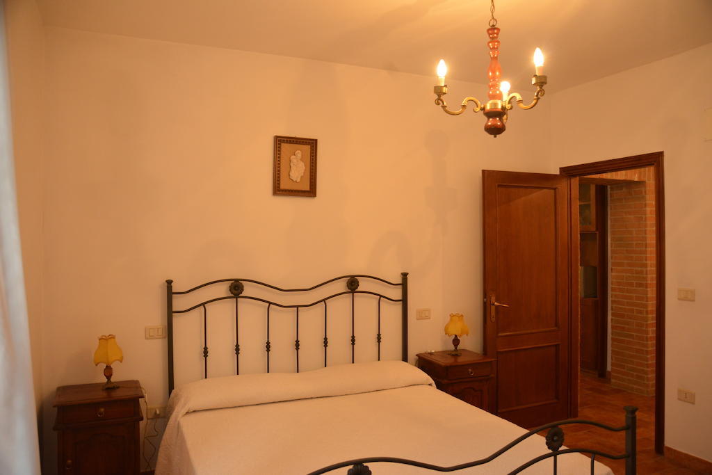 Agriturismo Antica Riserva Кастільйоне-дель-Лаго Номер фото