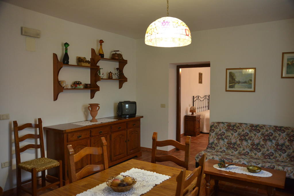 Agriturismo Antica Riserva Кастільйоне-дель-Лаго Номер фото
